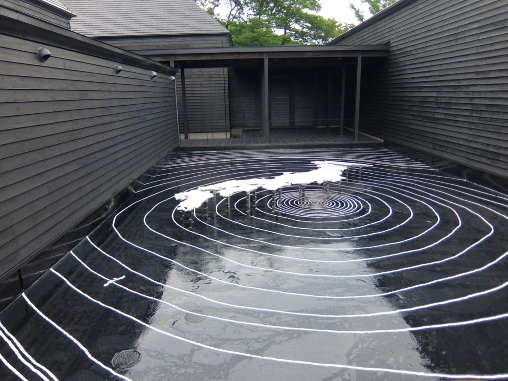 ハラ・ミュージアム・アーク