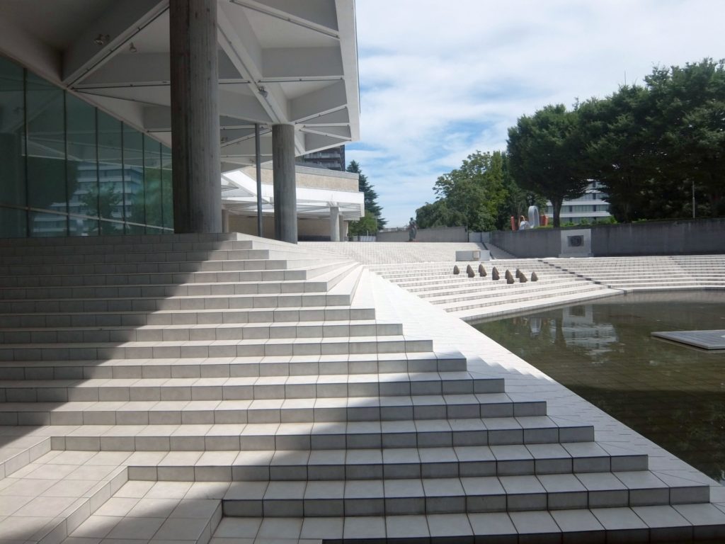 栃木県立美術館