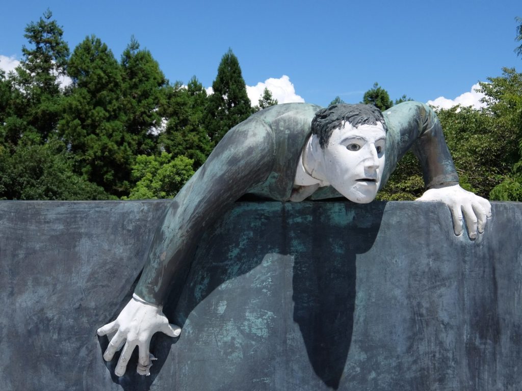 ヴァンジ彫刻庭園美術館