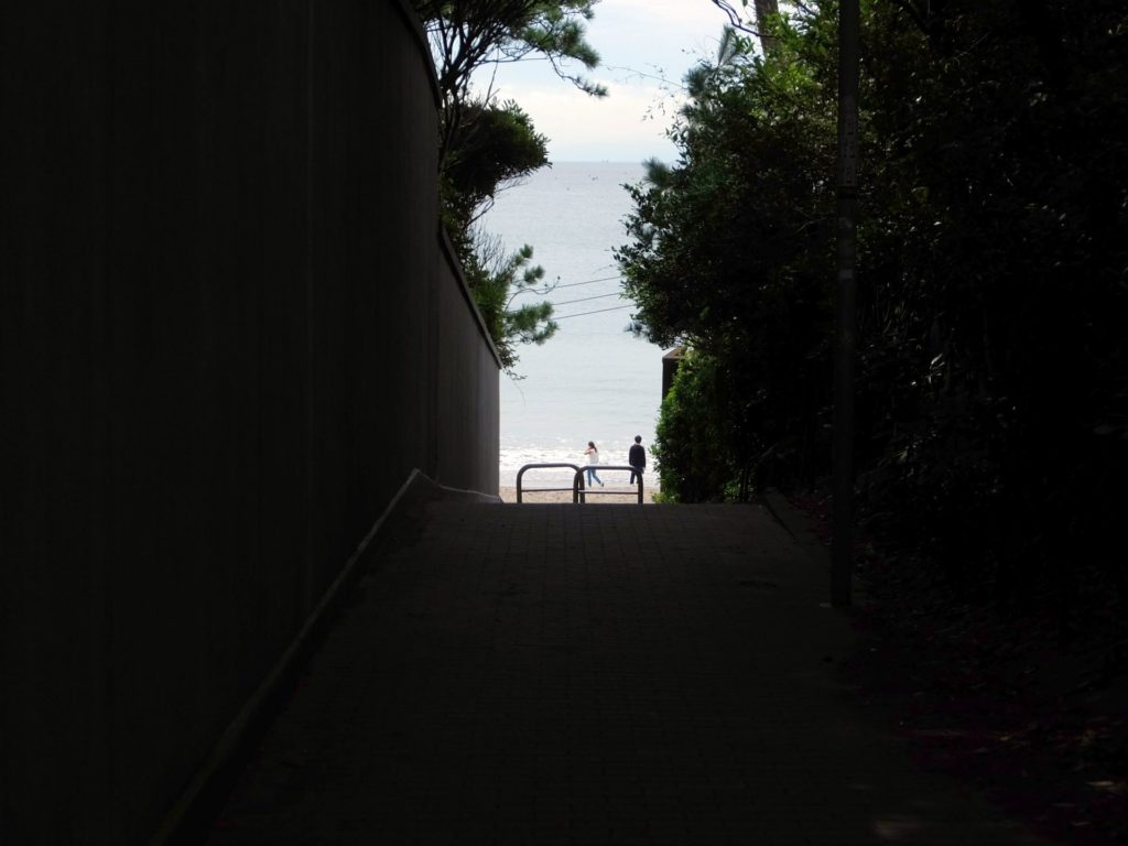 神奈川県立近代美術館