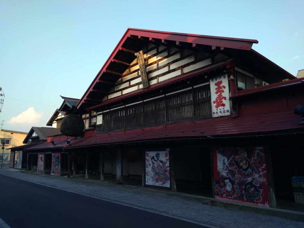 黒石こみせ通り