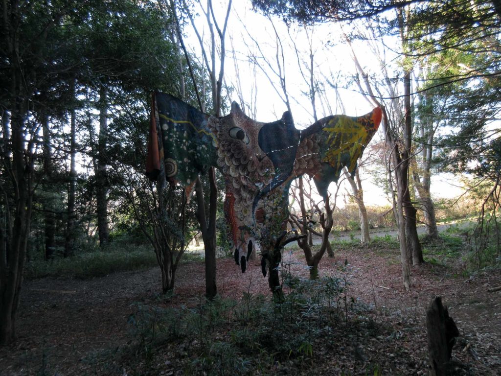 鴻池朋子「みる誕生」